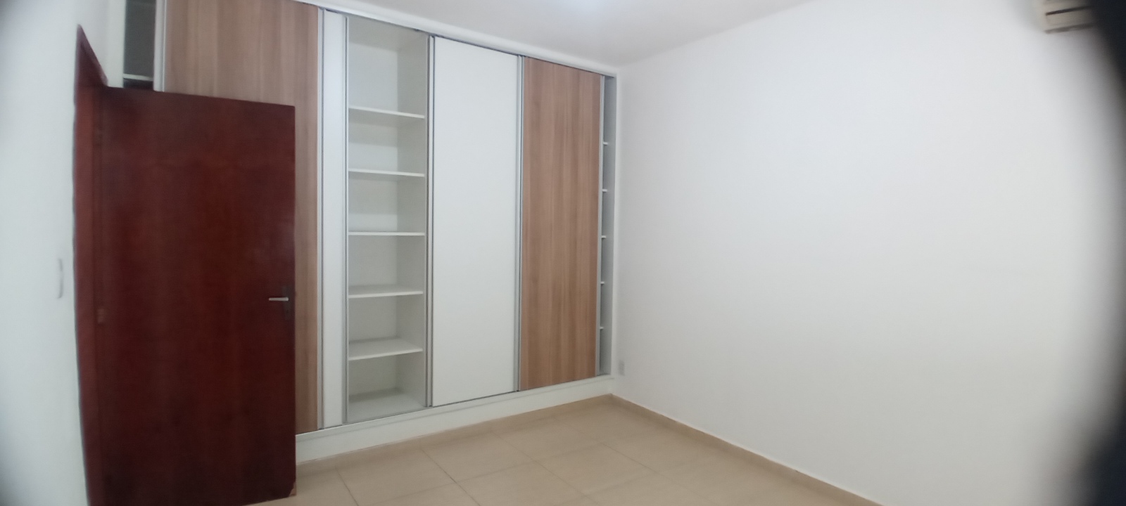 Imagem Casa com 4 Quartos à Venda, 173 m²em Centro - Taubaté
