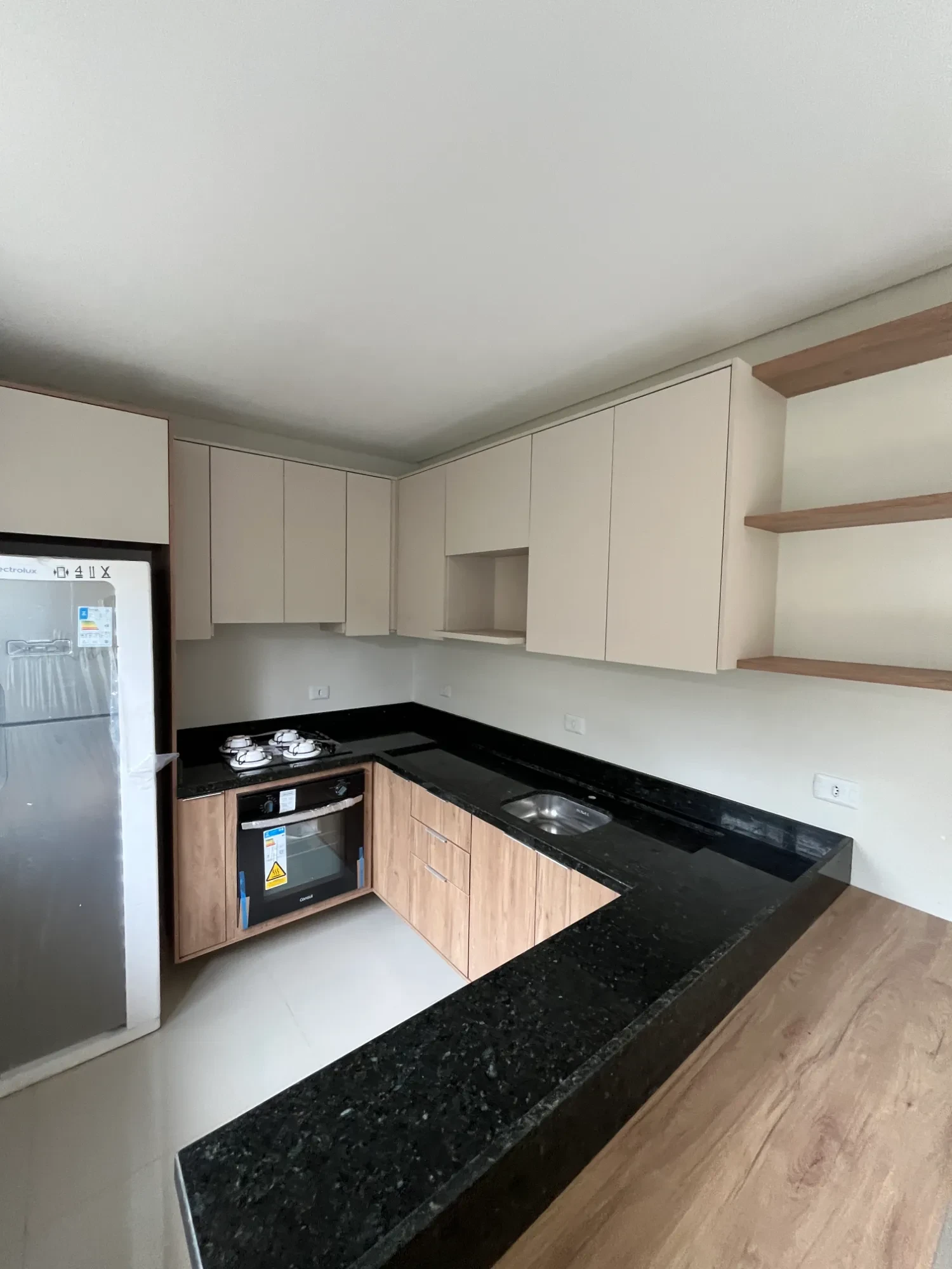 Imagem Casa de Condomínio com 3 Quartos à Venda, 110 m² em Campo Comprido - Curitiba
