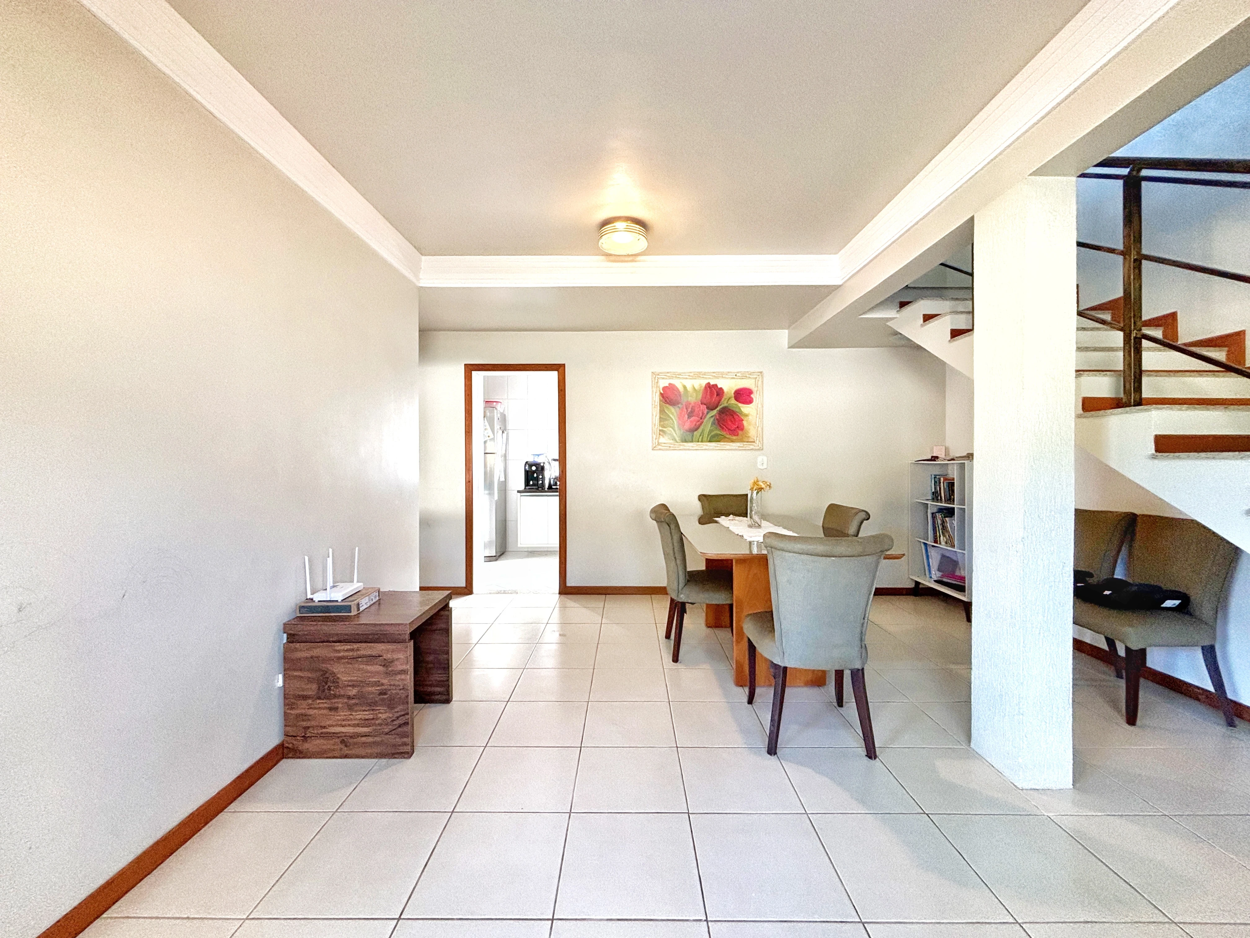 Foto do imóvel: Casa de Condomínio com 3 Quartos à Venda, 119 metros em Buraquinho - Lauro de Freitas