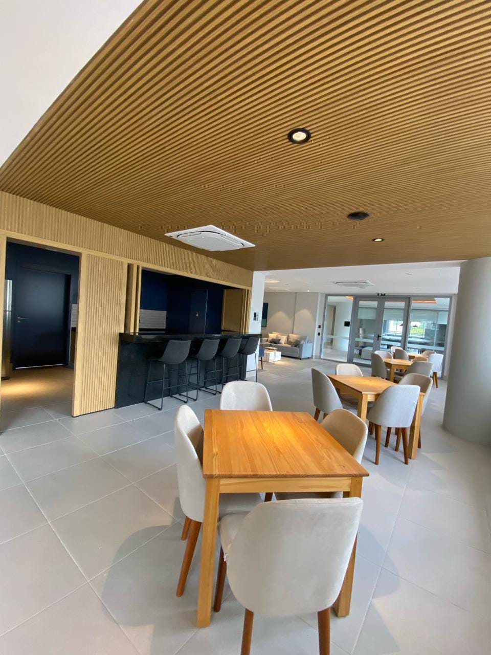 Imagem Apartamento com 3 Quartos à Venda, 72 m²em Vila Firmiano Pinto - São Paulo