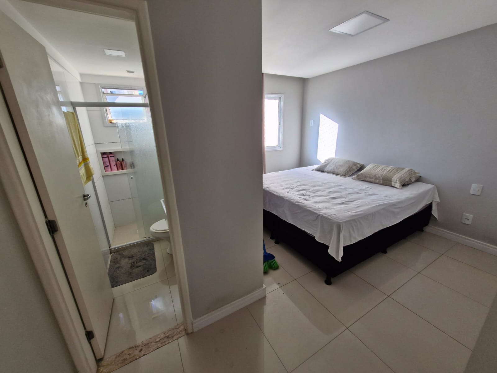 Imagem Apartamento com 2 Quartos à Venda, 75 m²em Imbuí - Salvador