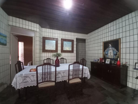 Imagem Casa com 3 Quartos à Venda, 216 m² em Candeias - Jaboatão dos Guararapes