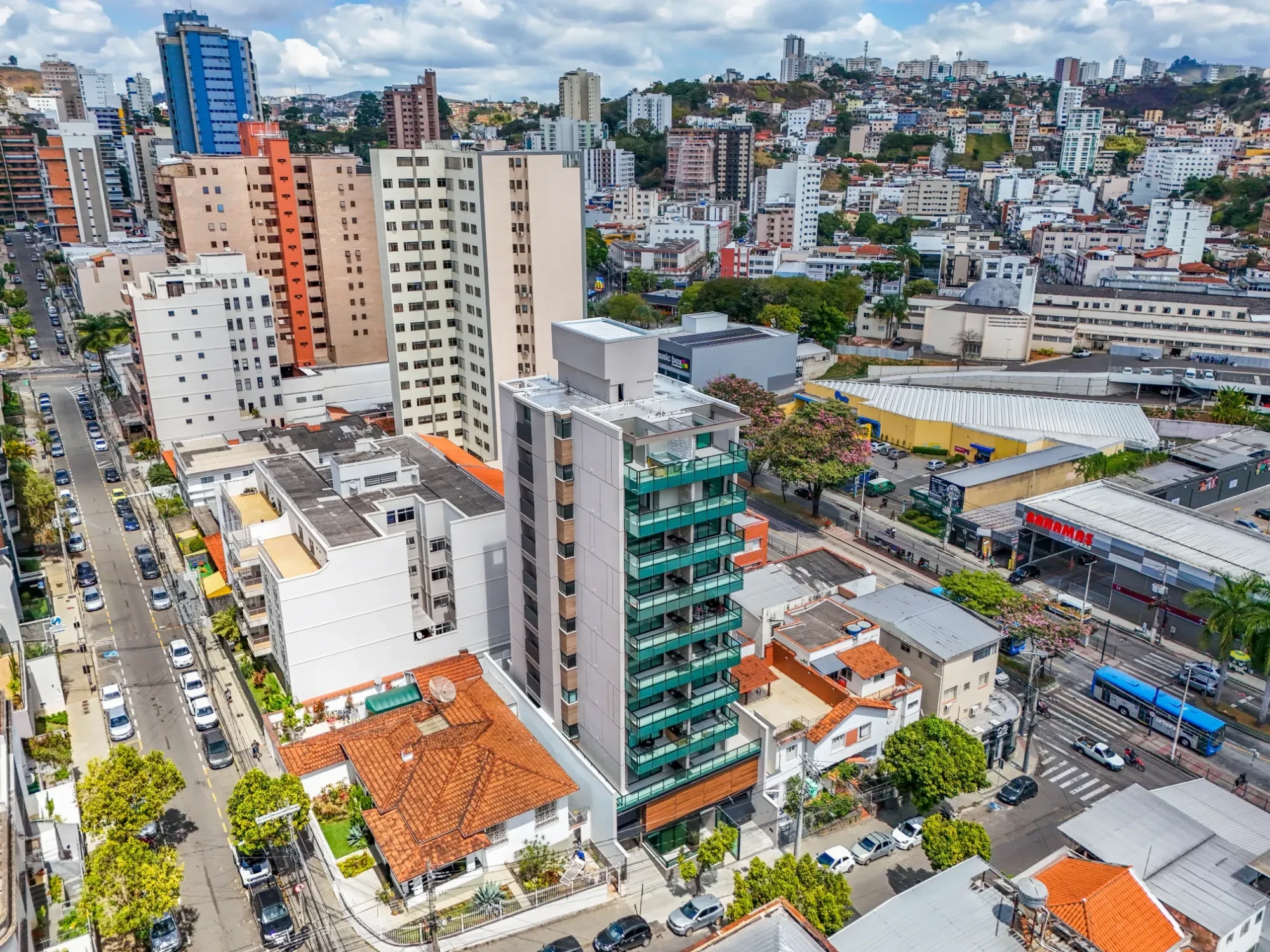 Imagem Apartamento com 2 Quartos à Venda, 70 m² em Bom Pastor - Juiz de Fora