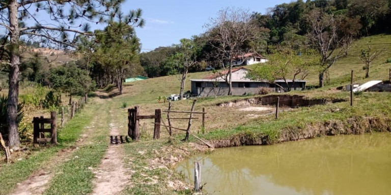 Imagem Chácara com 13 Quartos à Venda, 90.000 m² em Centro - Santa Isabel
