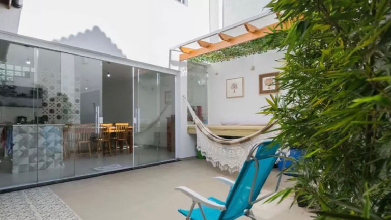 Imagem Sobrado com 3 Quartos à Venda,  em Vila Firmiano Pinto - São Paulo