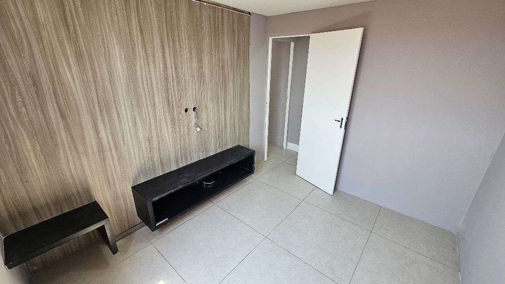 Imagem Apartamento com 2 Quartos à Venda, 62 m²em Monte Castelo - Fortaleza