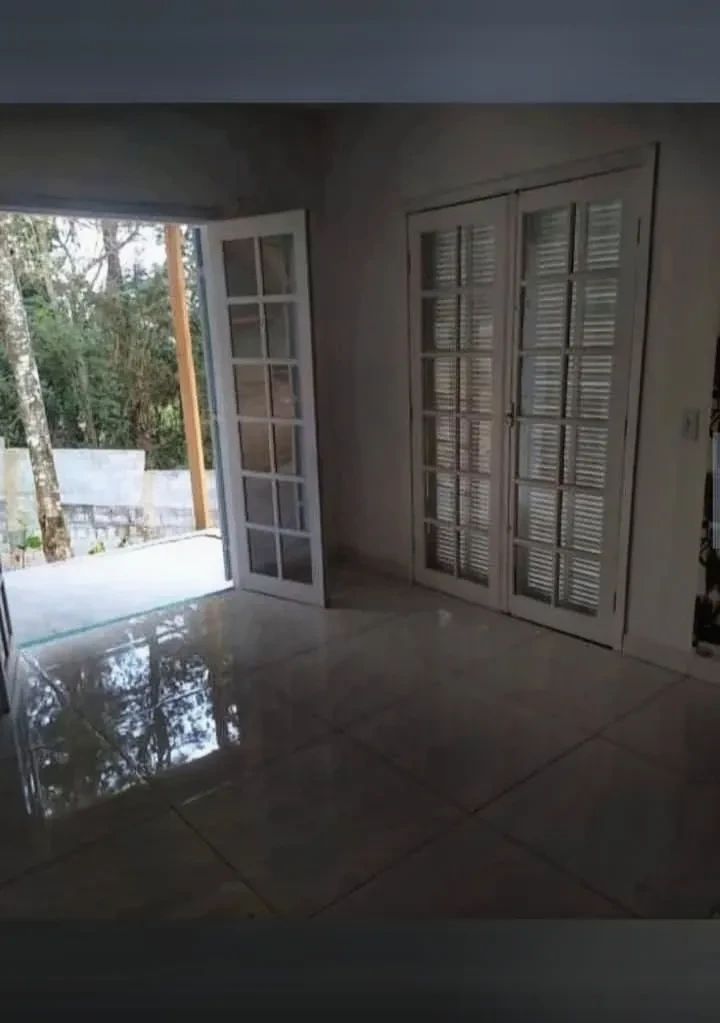 Imagem Casa com 2 Quartos à Venda, 80 m² em Vale do Sol - Embu das Artes