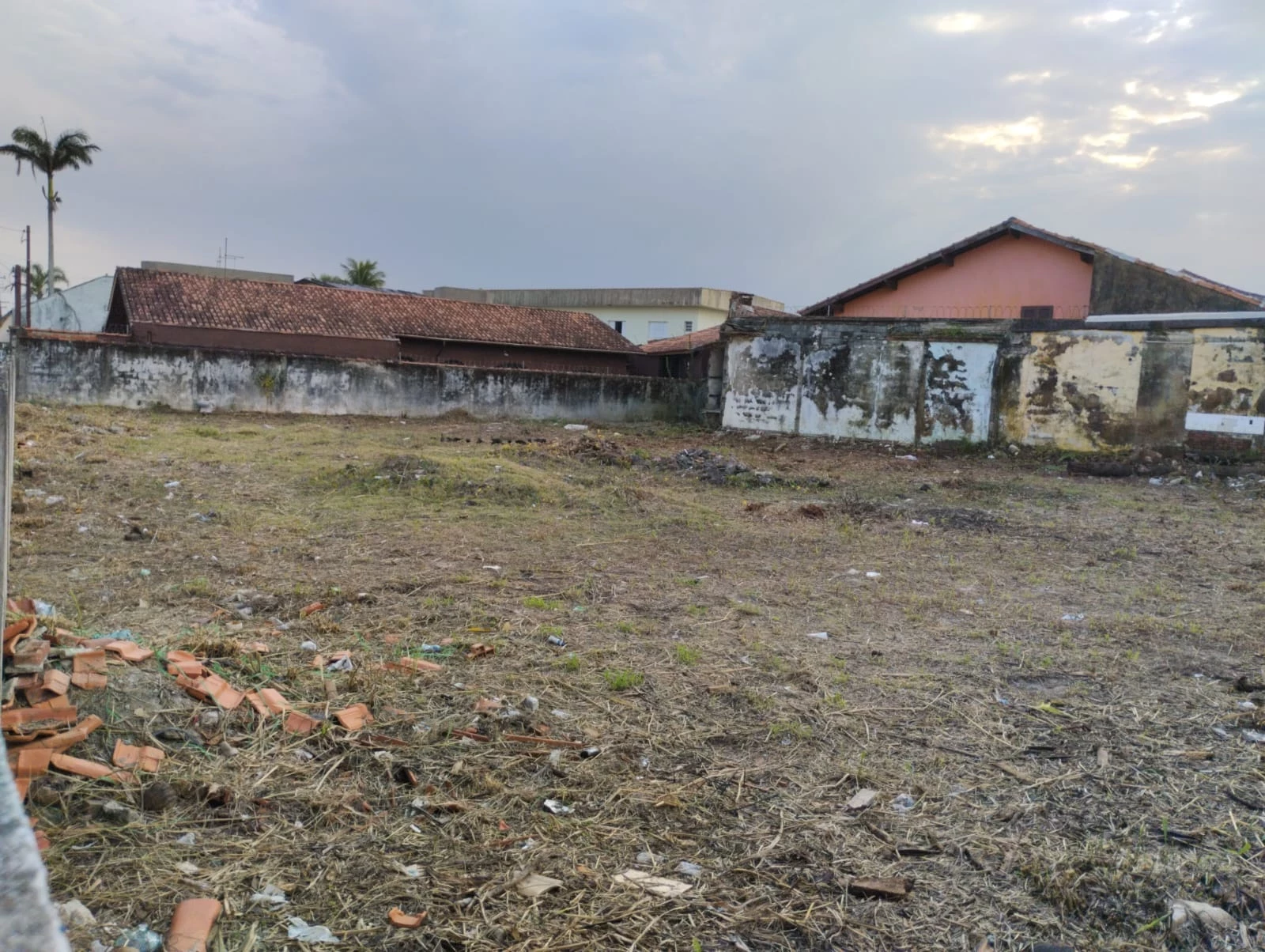 Terreno à Venda, 799 m² em Vila Atlântica - Mongaguá