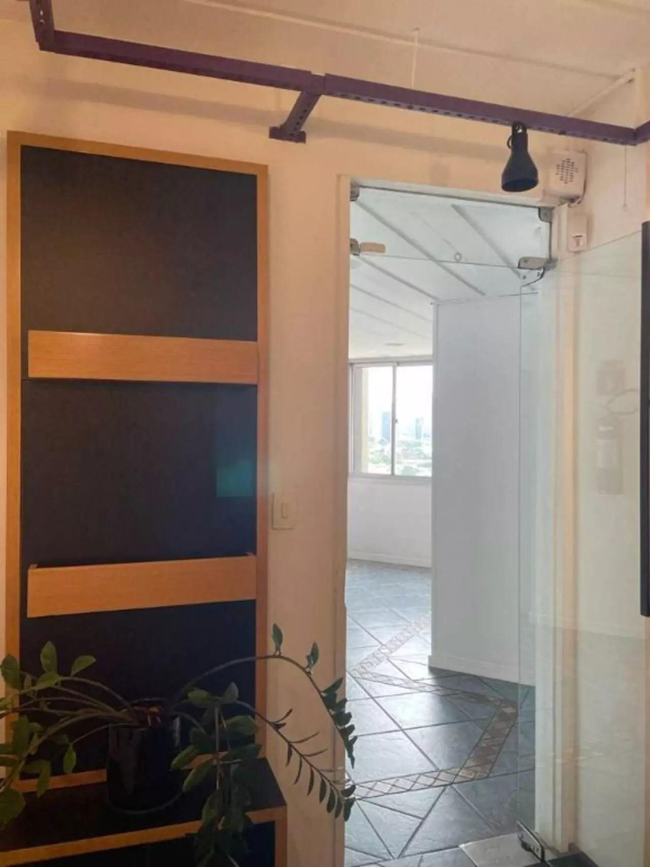 Imagem Sala Comercial à Venda ou Locação, 116 m²em Cidade Monções - São Paulo