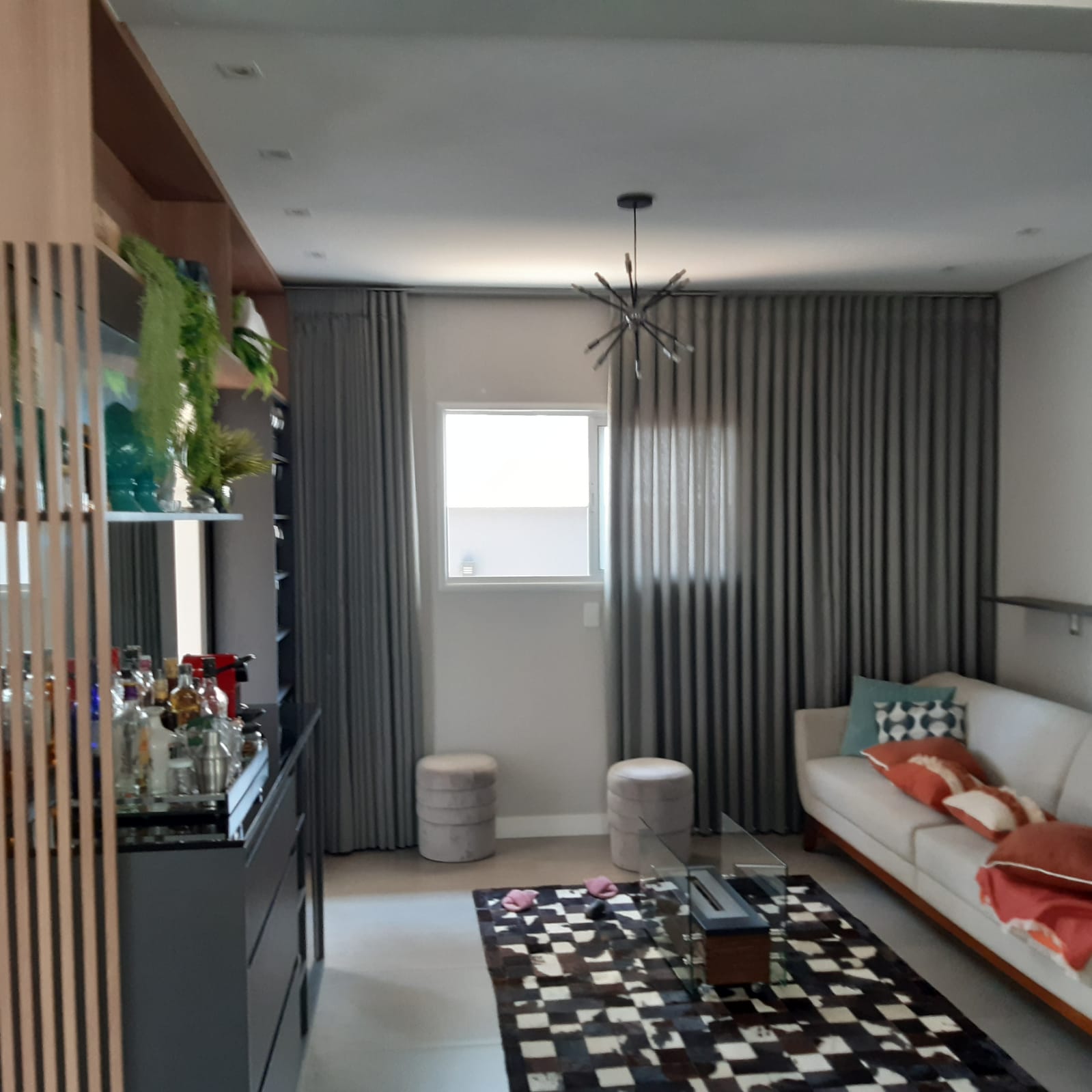 Foto do imóvel: Sobrado à Venda, 300 m² em Floresta - Joinville