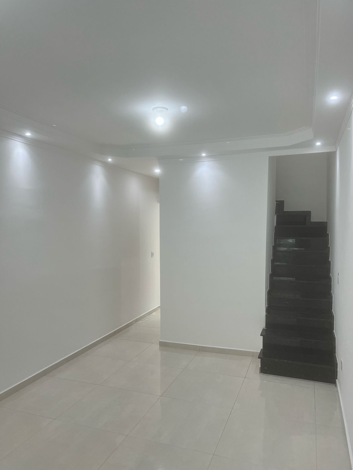 Imagem Sobrado com 3 Quartos à Venda, 109 m² em Vila Nhocune - São Paulo