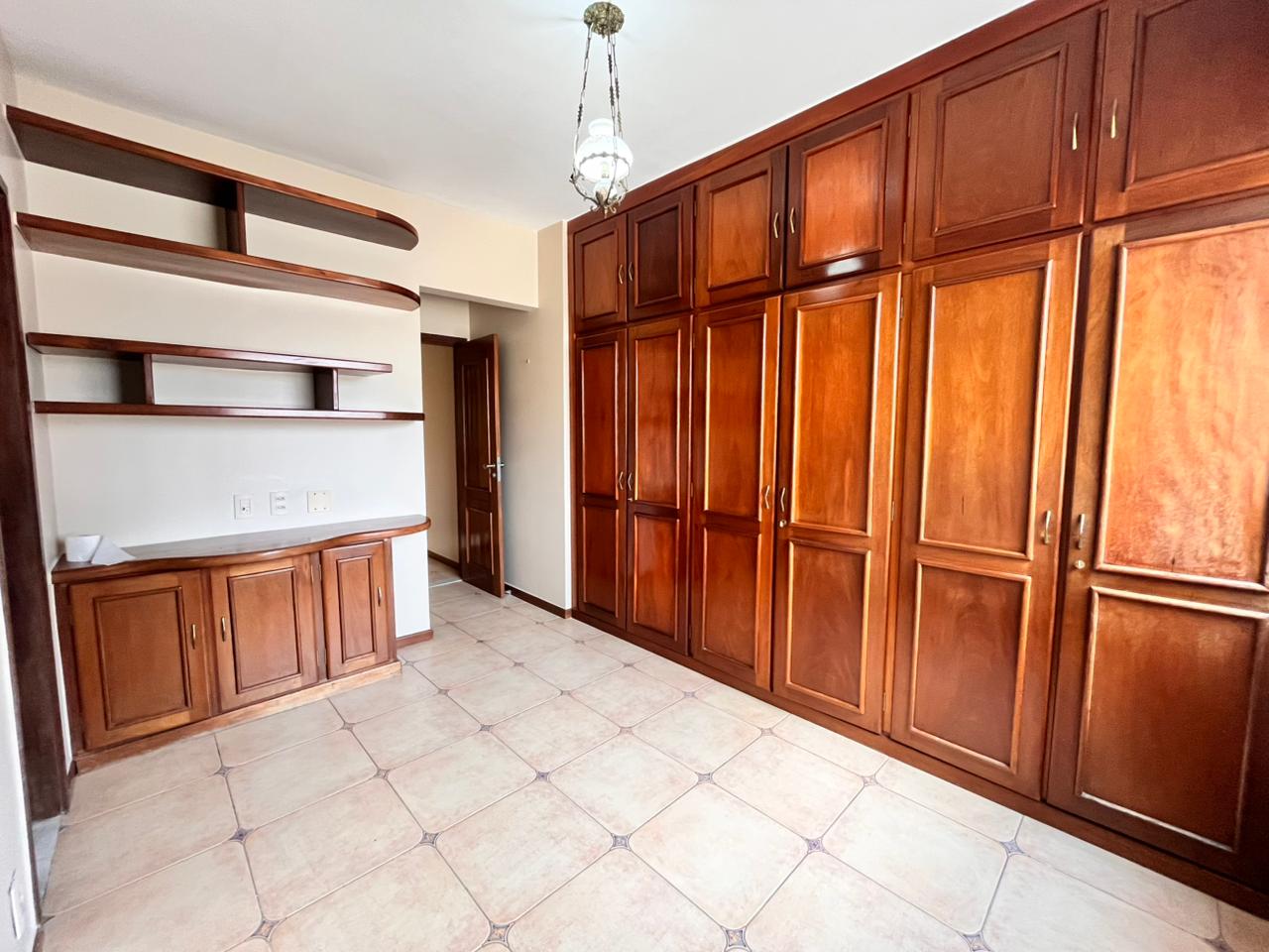 Foto do imóvel: Apartamento com 3 Quartos para Alugar, 100 m² em Pedreira - Belém