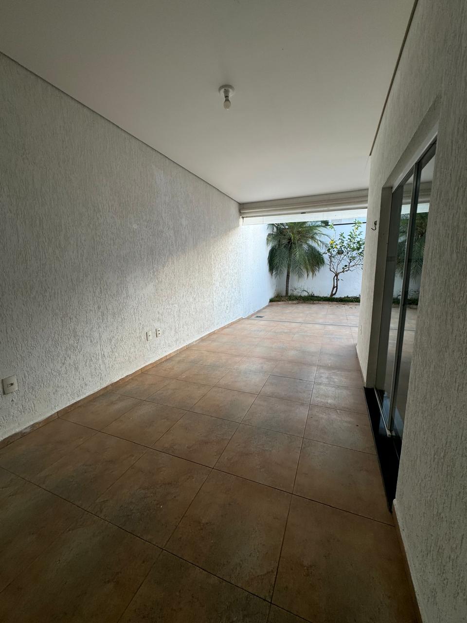 Imagem Casa de Condomínio com 3 Quartos para Alugar, 197 m²em Loteamento Fernando Camargo Nogueira - Taubaté