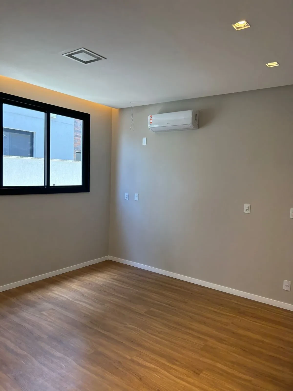 Imagem Casa com 4 Quartos à Venda, 467 m² em Jacuhy - Serra