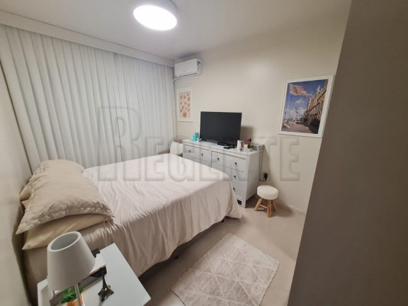 Imagem Apartamento com 3 Quartos à Venda, 88 m² em Centro - Florianópolis