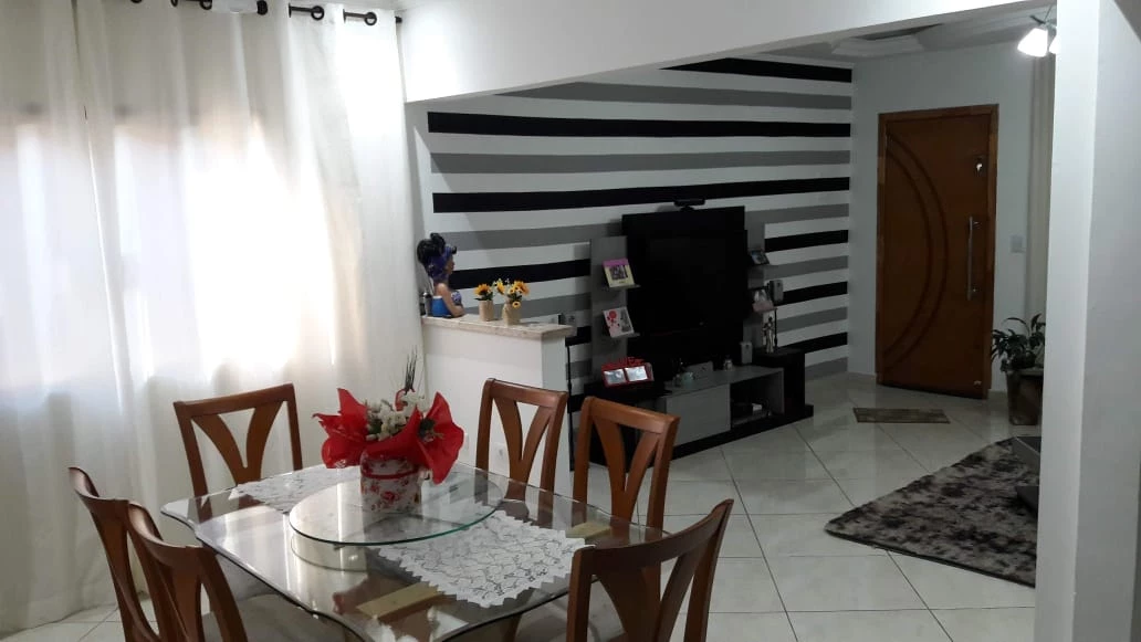 Imagem Sobrado com 5 Quartos à Venda, 200 m² em Jardim Sapopemba - São Paulo