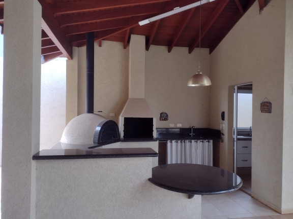 Casa de Condomínio com 4 Quartos à Venda,  em Carandá Bosque - Campo Grande