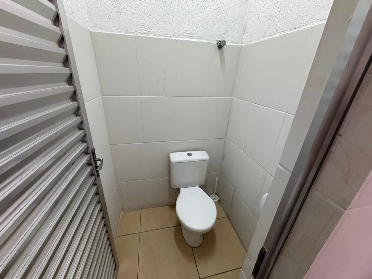 Imagem Ponto Comercial à Venda ou Locação, 324 m² em Aparecida - Santos
