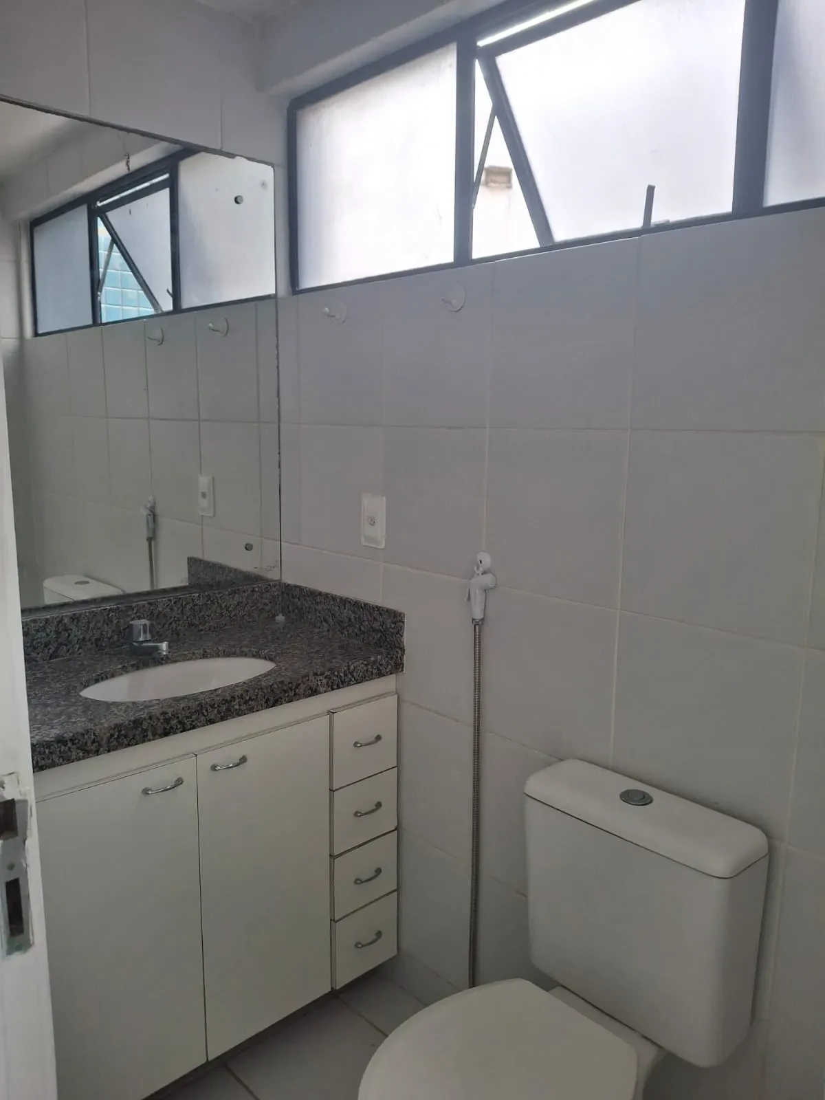 Imagem Apartamento com 3 Quartos para Alugar, 92 metros em Boa Viagem - Recife