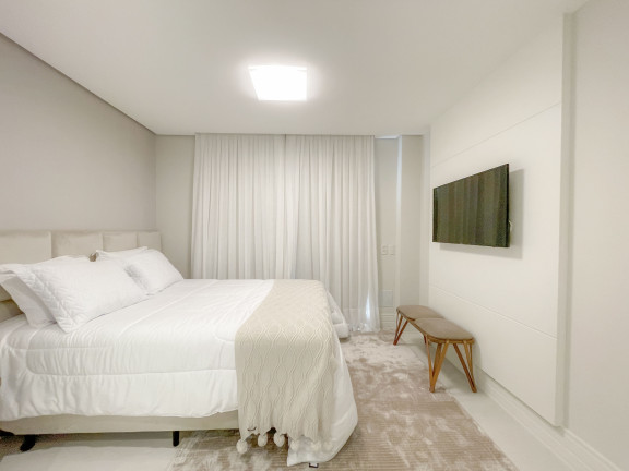 Imagem Cobertura com 3 Quartos à Venda, 273 m² em Centro - Balneário Camboriú