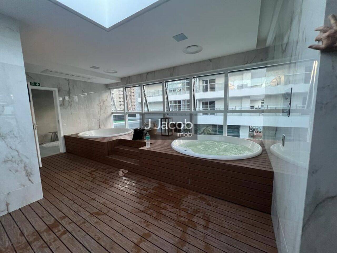 Imagem Apartamento com 2 Quartos para Alugar, 90 m²em Umarizal - Belém