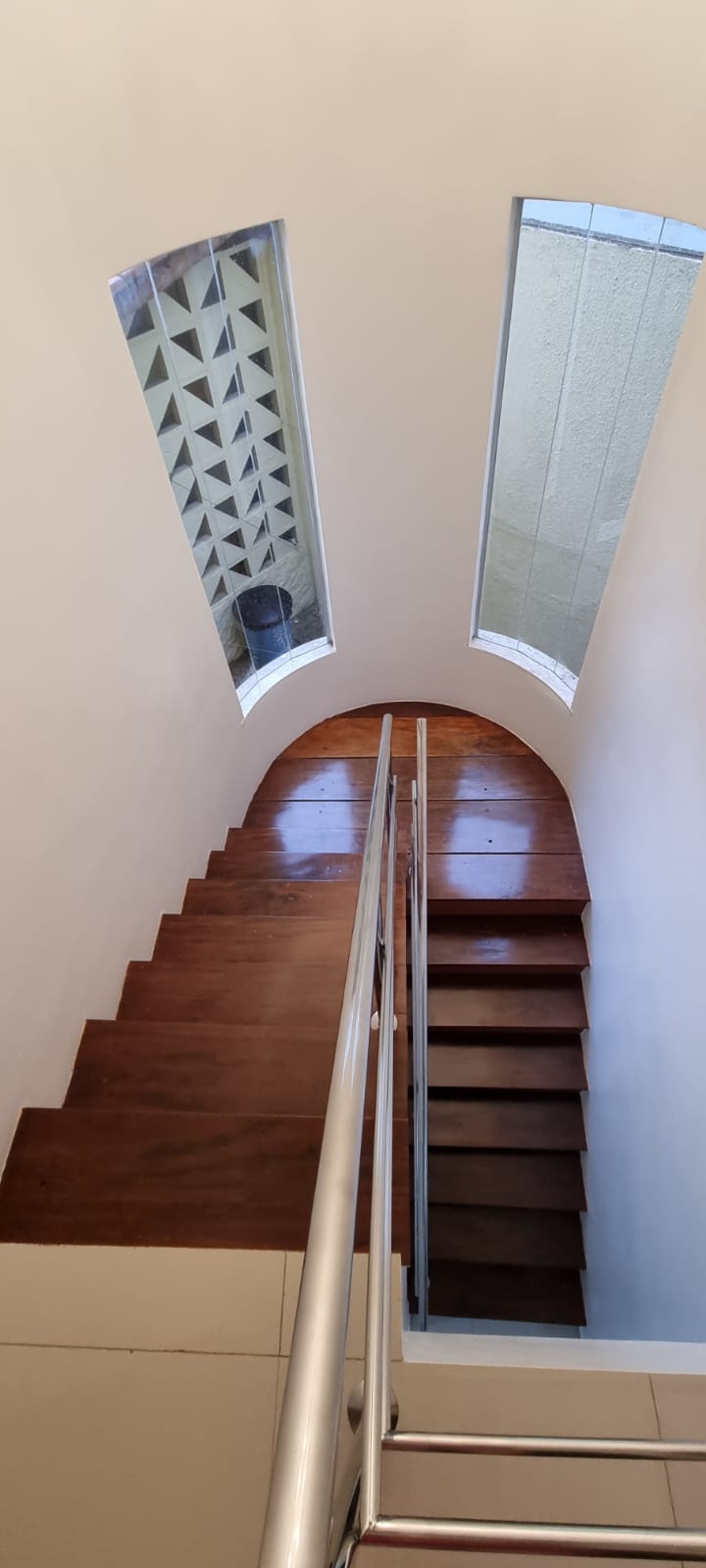 Foto do imóvel: Sobrado com 3 Quartos à Venda, 210 m² em Pedrinhas - Porto Velho