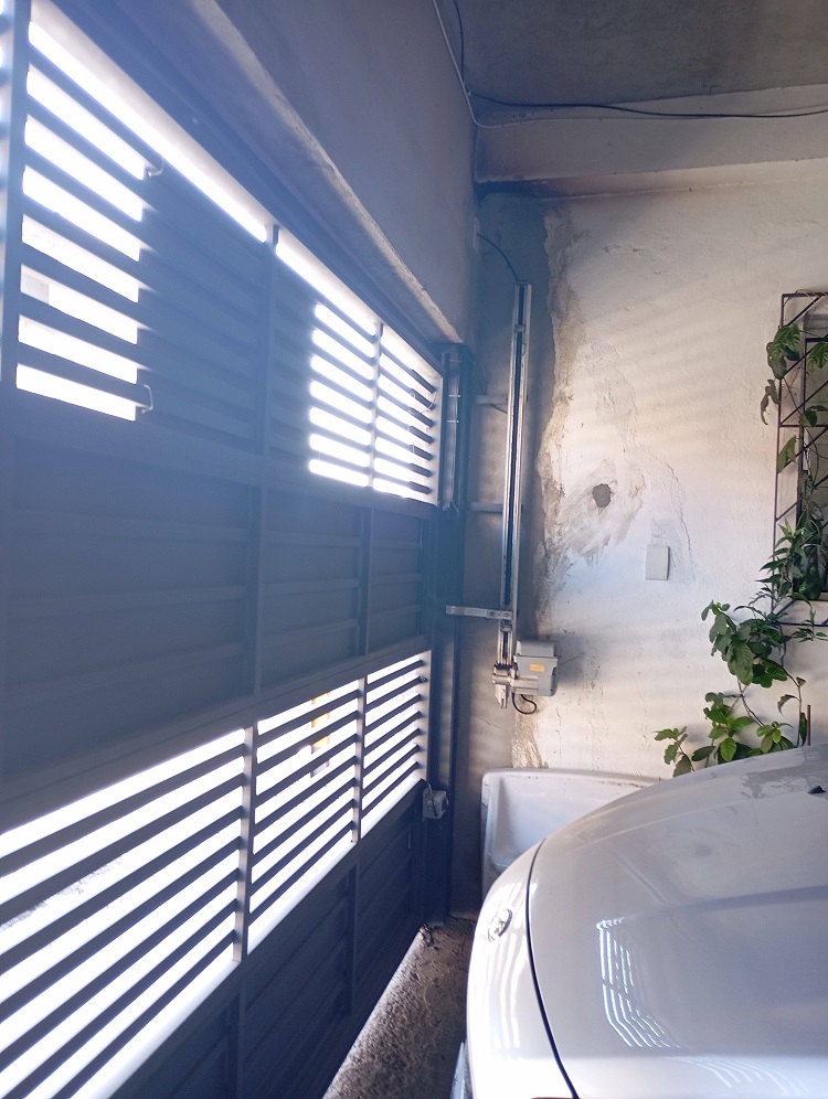 Imagem Casa com 10 Quartos à Venda, 373 m² em Jardim Botucatu - São Paulo
