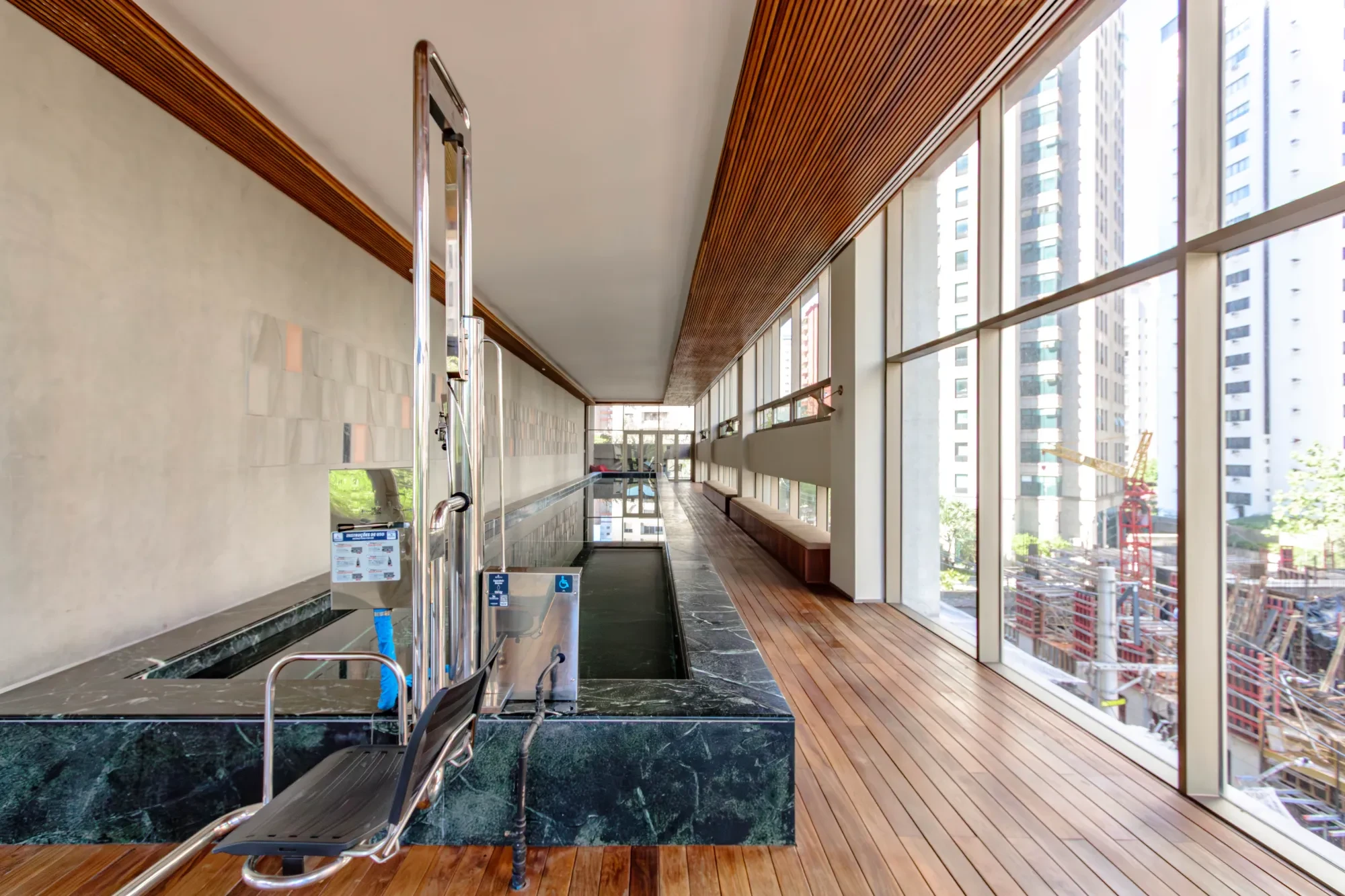 Imagem Apartamento com 2 Quartos à Venda, 87 m² em Jardim Europa - São Paulo