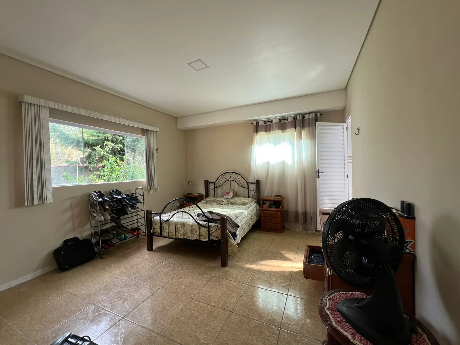 Imagem Chácara com 5 Quartos à Venda, 280 m² em Santa Isabel - Santa Isabel