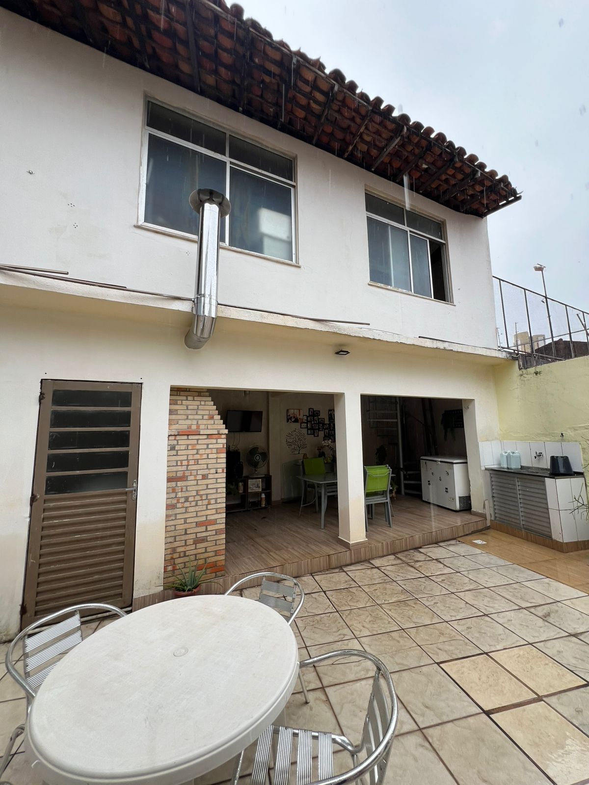 Imagem Casa com 4 Quartos à Venda, 384 m² em Jurunas - Belém