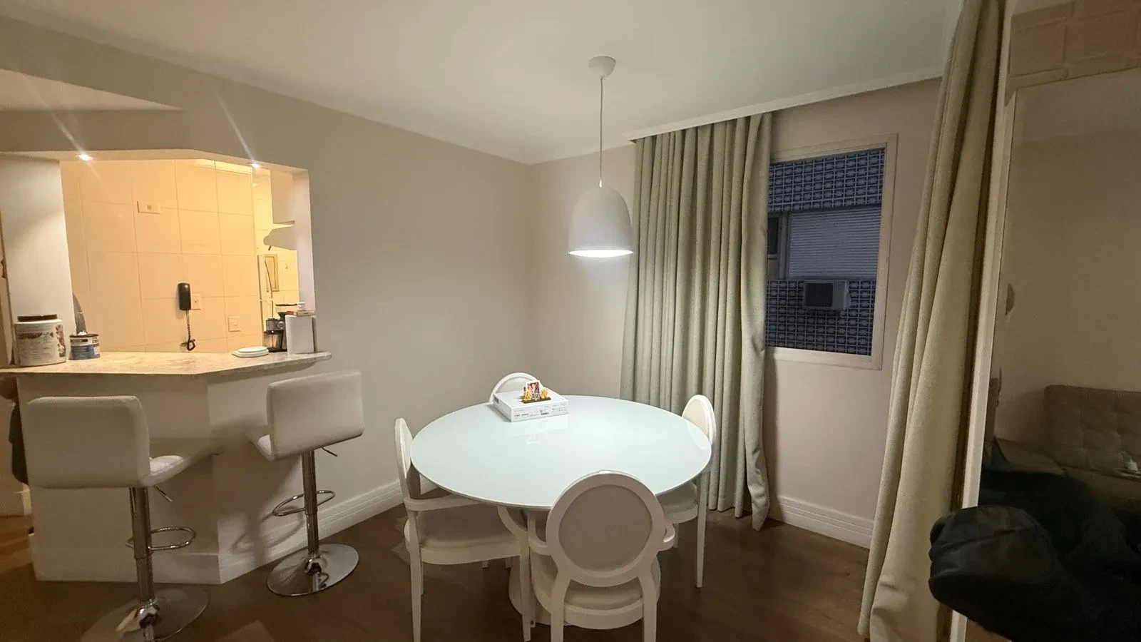 Imagem Apartamento com 2 Quartos à Venda, 90 m² em Jardim Paulista - São Paulo