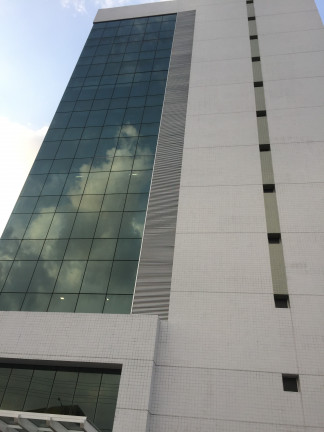 Sala Comercial à Venda ou Locação, 100 m² em Atalaia - Ananindeua