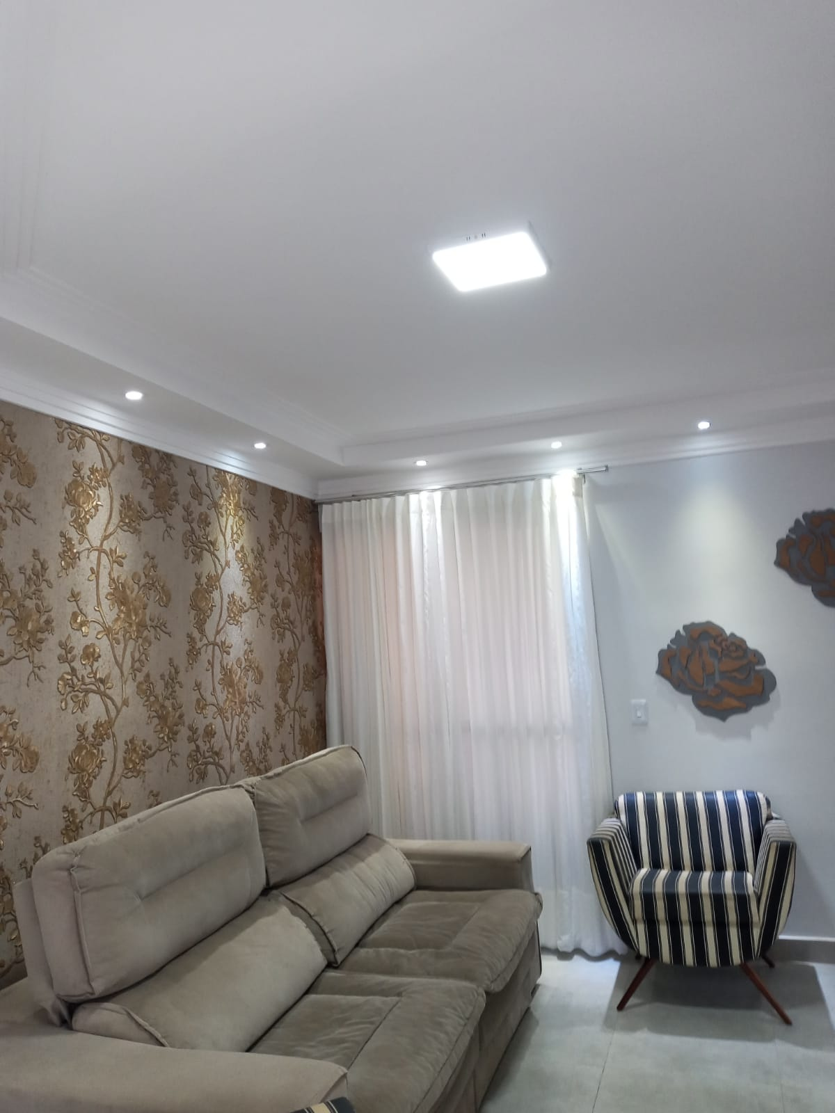 Imagem Apartamento com 3 Quartos à Venda, 70 m²em Setor Negrão de Lima - Goiânia