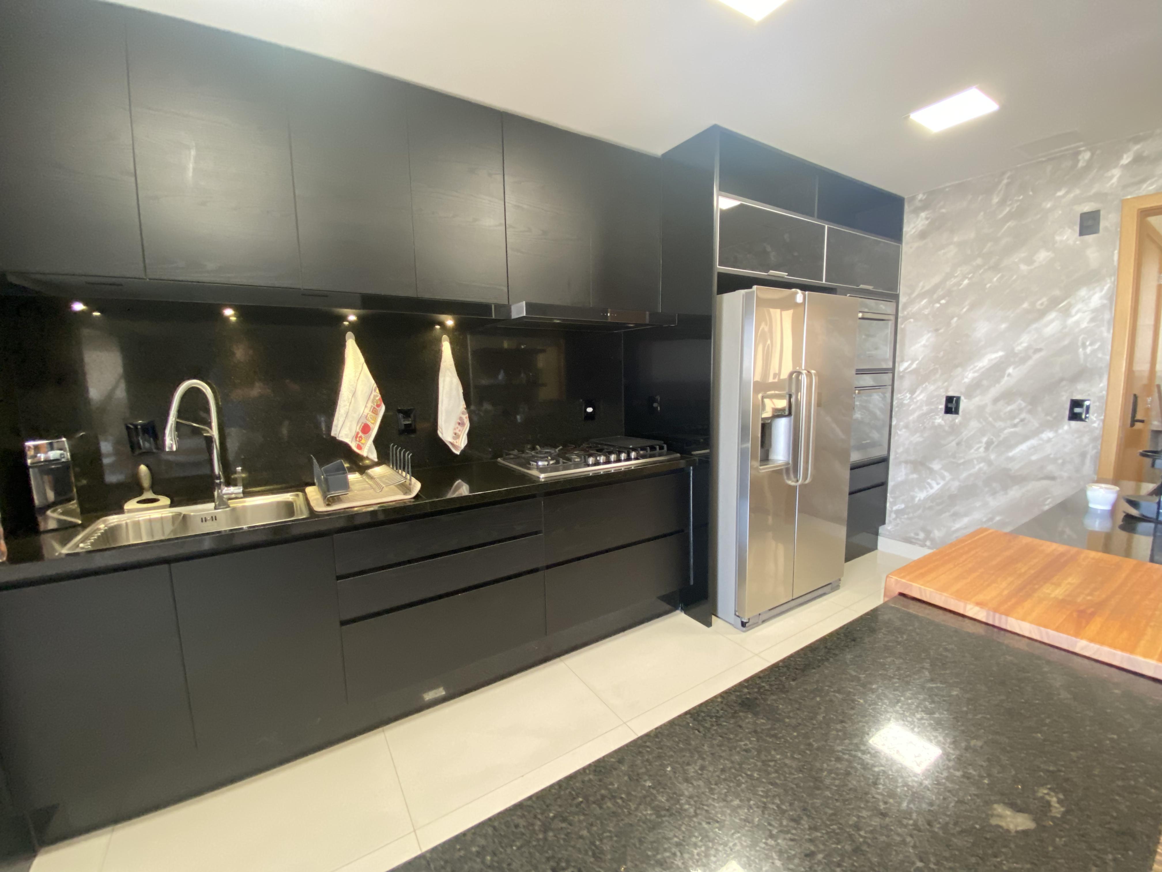 Imagem Apartamento com 3 Quartos à Venda, 216 m²em Setor Marista - Goiânia