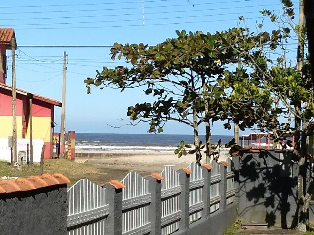 Imagem Casa com 3 Quartos para Temporada, 200 m²em Barra do Ribeira - Iguape