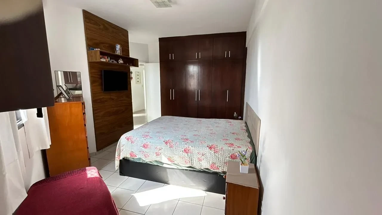 Imagem Apartamento com 2 Quartos à Venda, 82 metros em Embaré - Santos