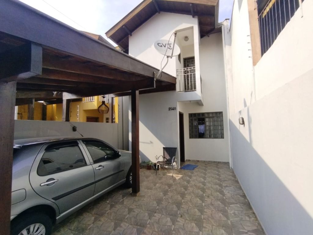 Imagem Sobrado com 3 Quartos à Venda, 126 m² em Centro - Londrina