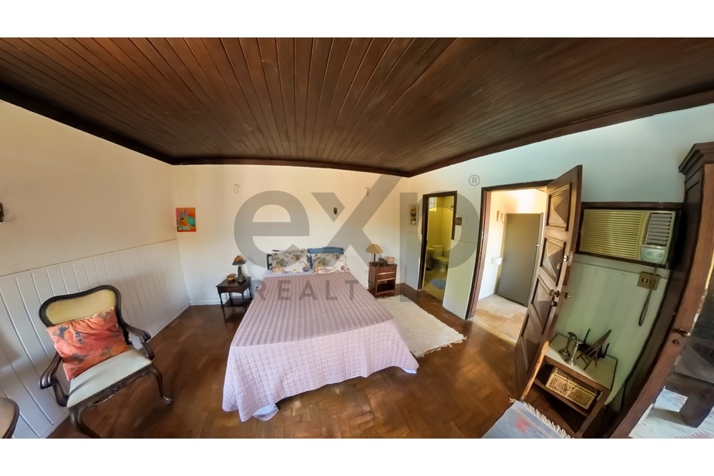 Imagem Casa com 4 Quartos à Venda, 449 m² em Nogueira - Petrópolis