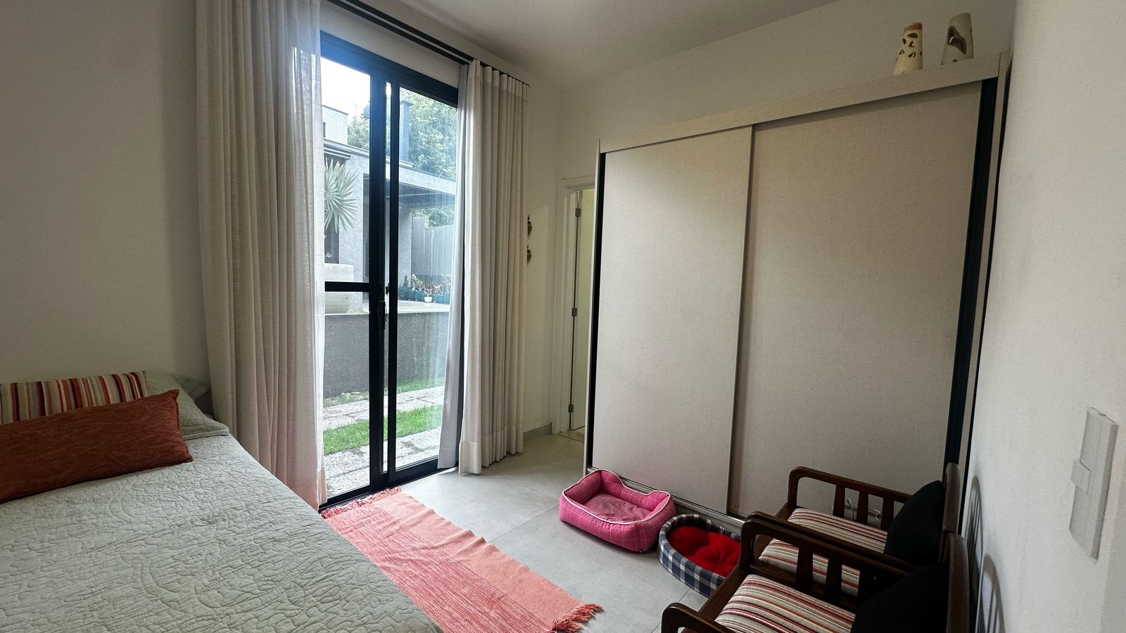 Imagem Casa de Condomínio com 4 Quartos à Venda, 182 m² em Itapetinga - Atibaia