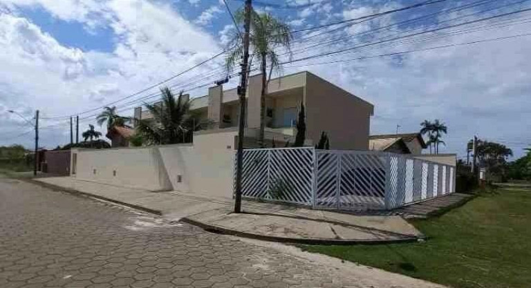 Imagem Casa de Condomínio com 2 Quartos à Venda, 76 m² em Jardim Bopiranga - Itanhaém