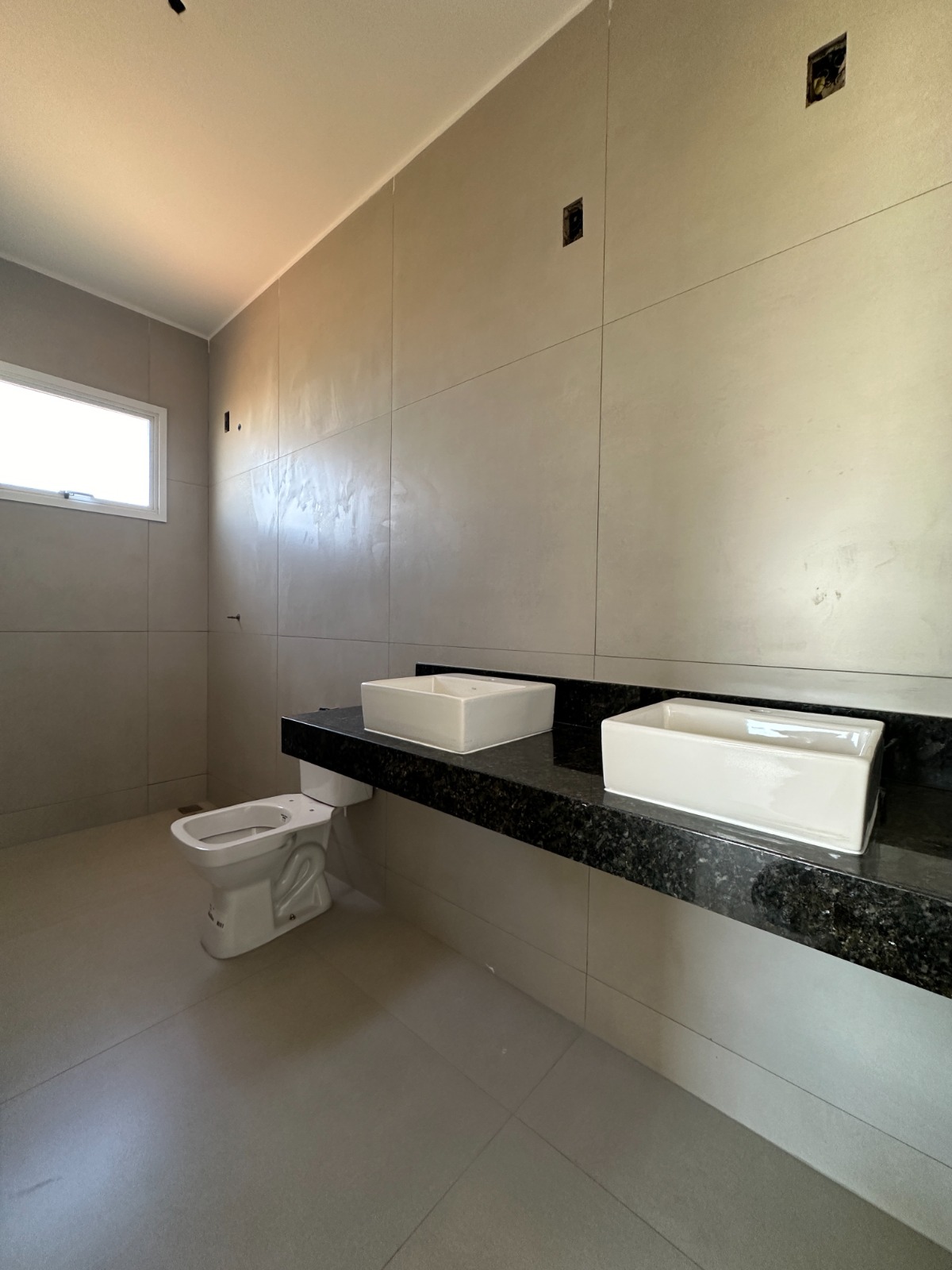 Imagem Apartamento com 3 Quartos à Venda, 100 m²em Novo Mundo - Uberlândia