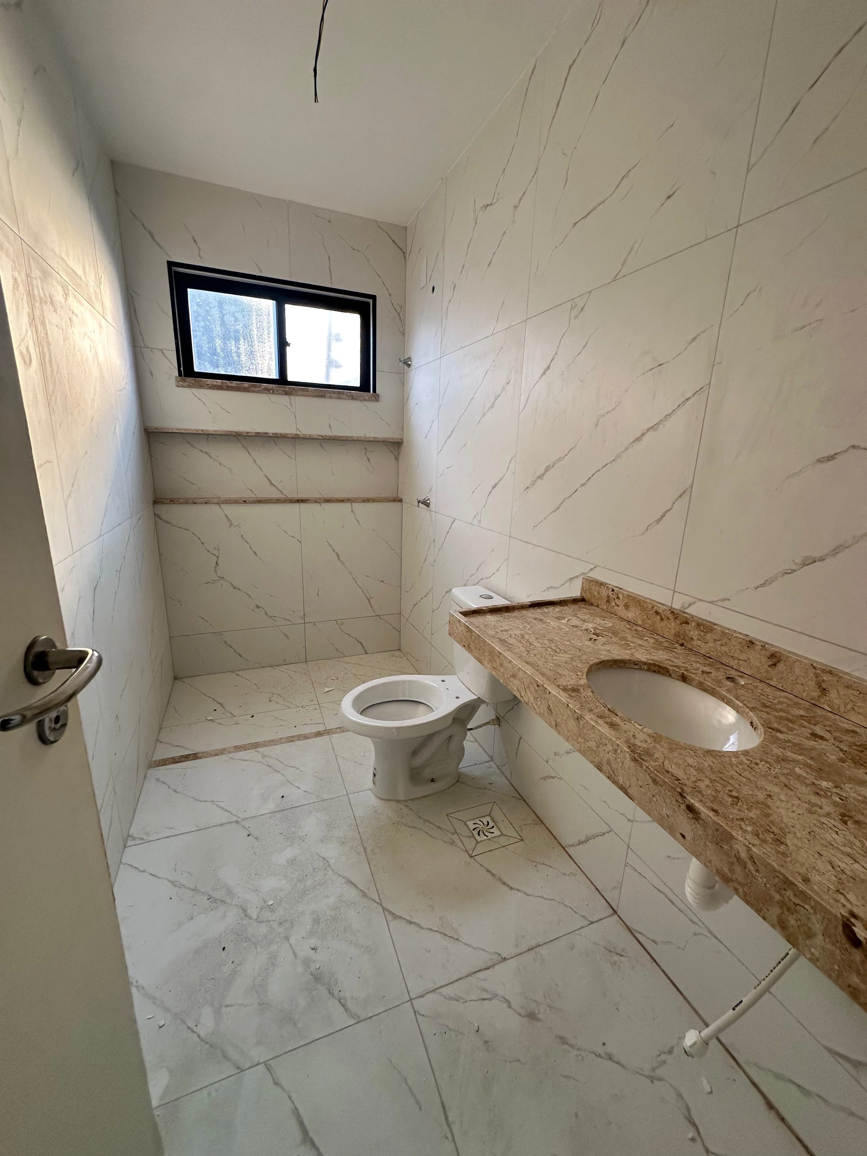 Imagem Casa com 3 Quartos à Venda, 103 m² em Aquiraz - Aquiraz