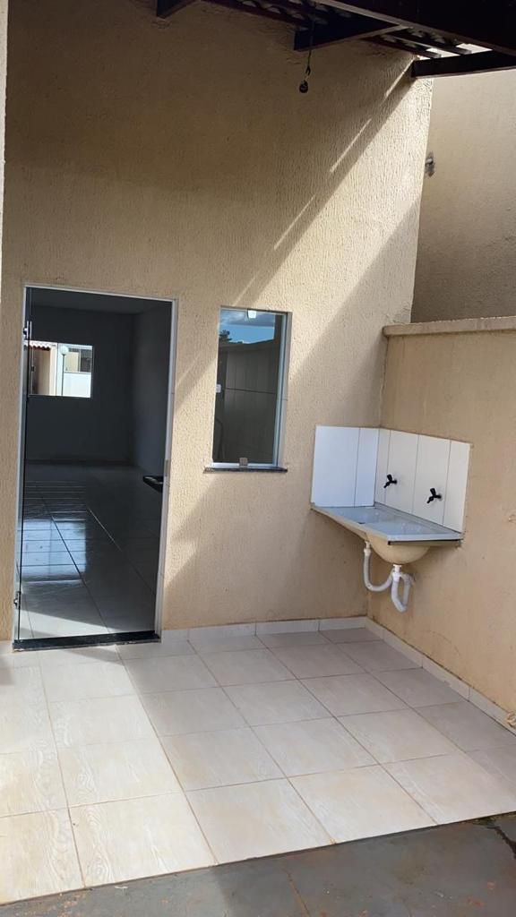 Imagem Casa de Condomínio com 2 Quartos à Venda, 70 m²em Parque Eldorado Oeste - Goiânia