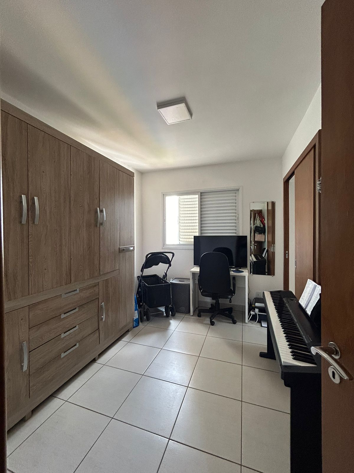 Imagem Apartamento com 3 Quartos à Venda, 89 m² em Village Veneza - Goiânia