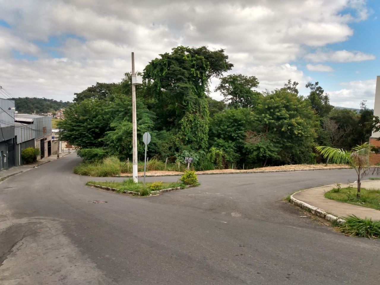 Imagem Casa com 2 Quartos à Venda, 57 m² em Monte Carlo - Santa Luzia