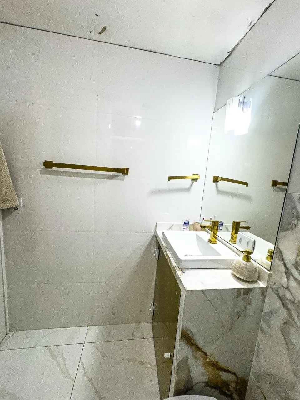Imagem Apartamento com 1 Quarto à Venda, 30 metros em Centro - Curitiba