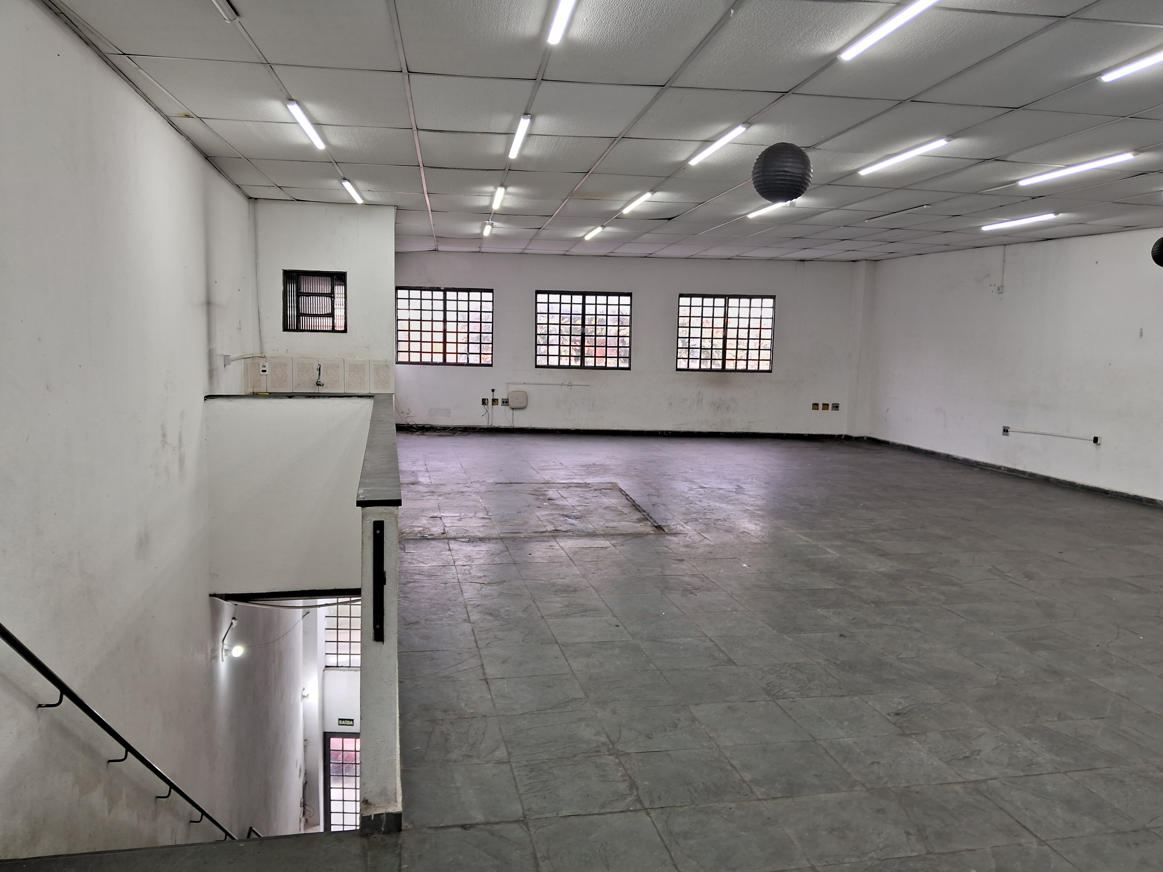 Foto do imóvel: Galpão para Alugar, 440 m² em Vila Menck - Osasco