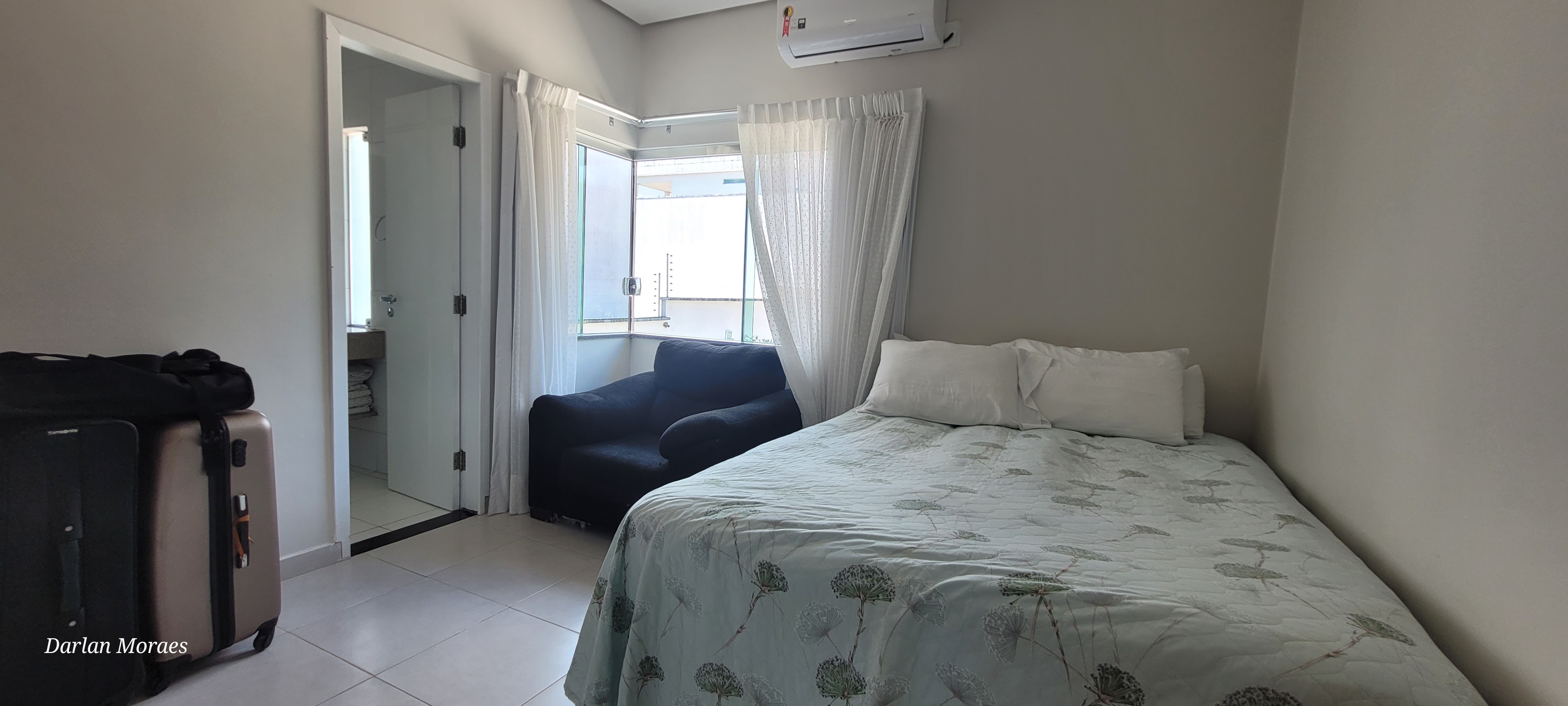 Imagem Casa de Condomínio com 4 Quartos à Venda, 250 m²em Ponta Negra - Manaus