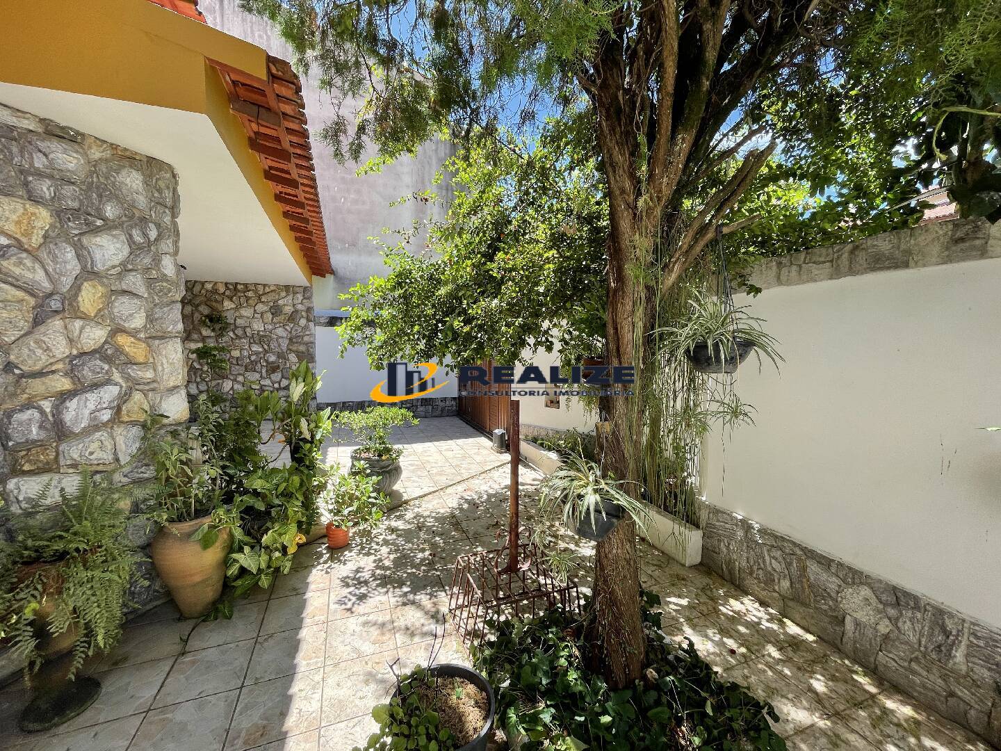 Imagem Casa com 3 Quartos à Venda, 175 m²em Parque Aurora - Campos dos Goytacazes