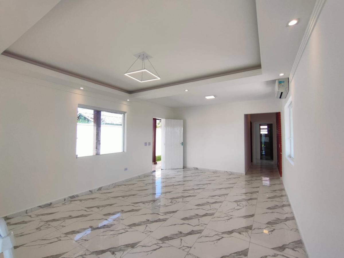 Imagem Casa com 3 Quartos à Venda, 150 m²em Jardim Regina - Itanhaém